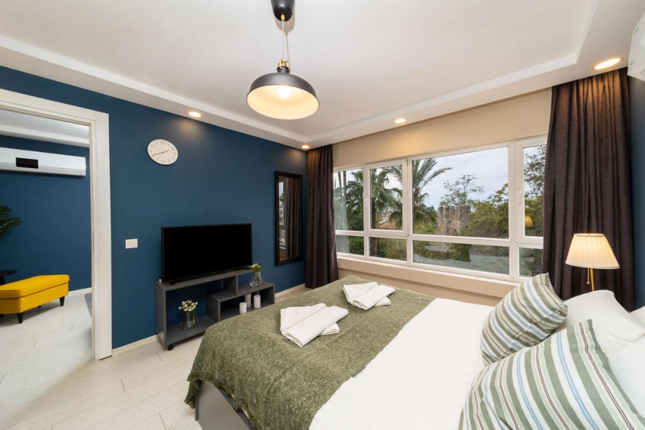 Lovely Flat Near Hadrians Gate Apartment Antalya Exterior foto